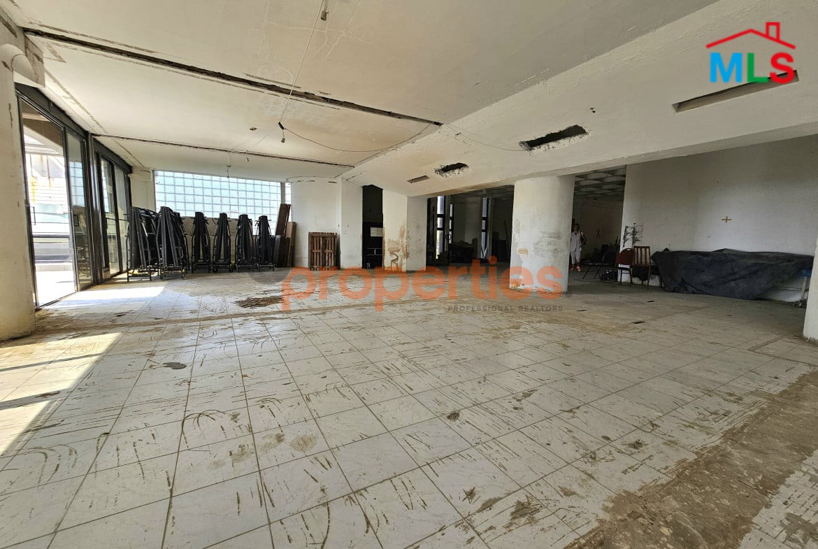 Office For Rent In Dbayeh - CPRD110