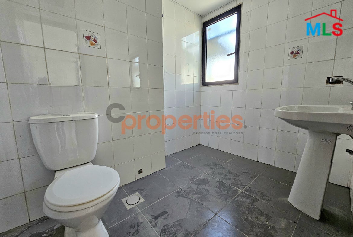 Office For Rent In Dbayeh - CPRD108