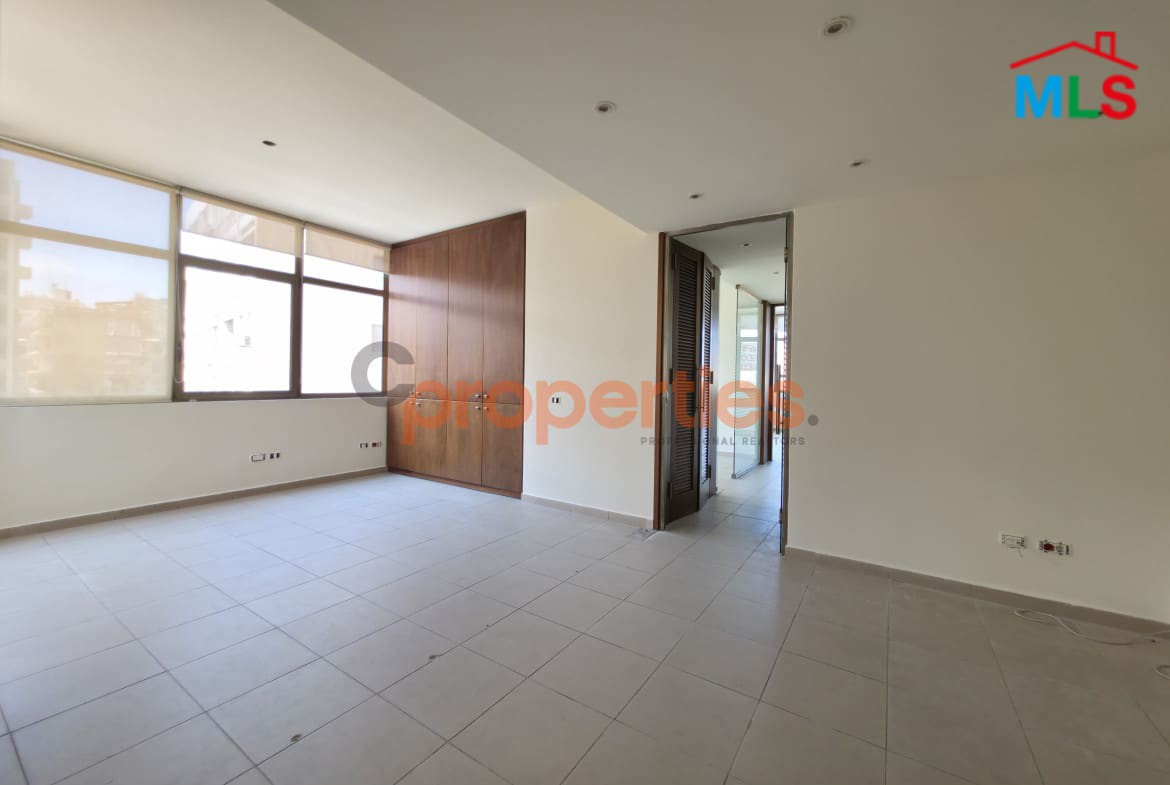 Office for Rent in Jal el Dib CPSM321