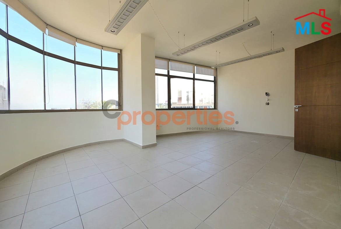 Office for Rent in Jal el Dib CPSM321