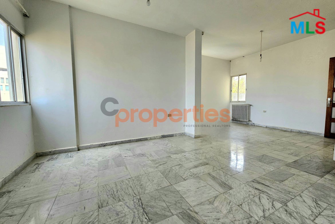 Apartment For Rent In Awkar - CPRD102