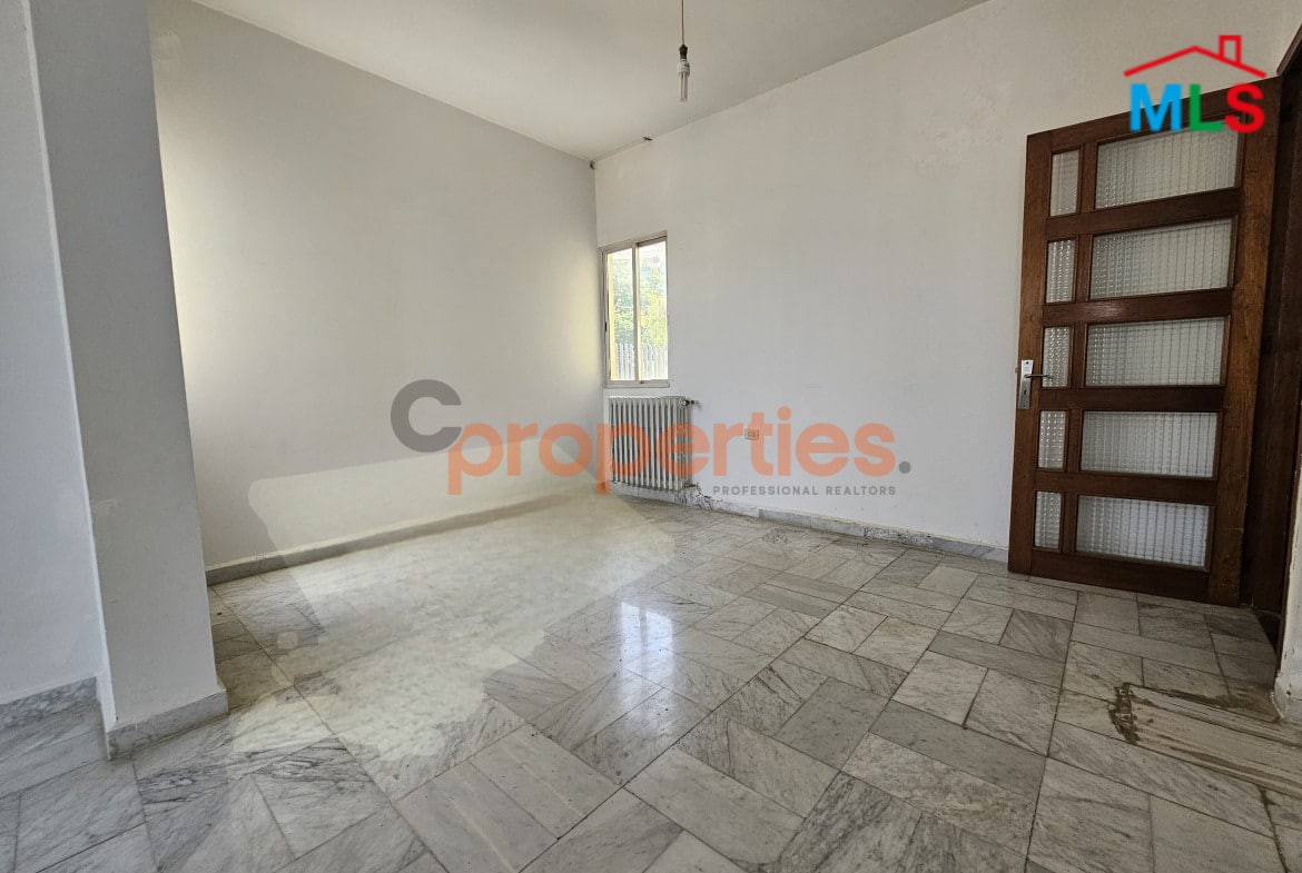Apartment For Rent In Awkar - CPRD102