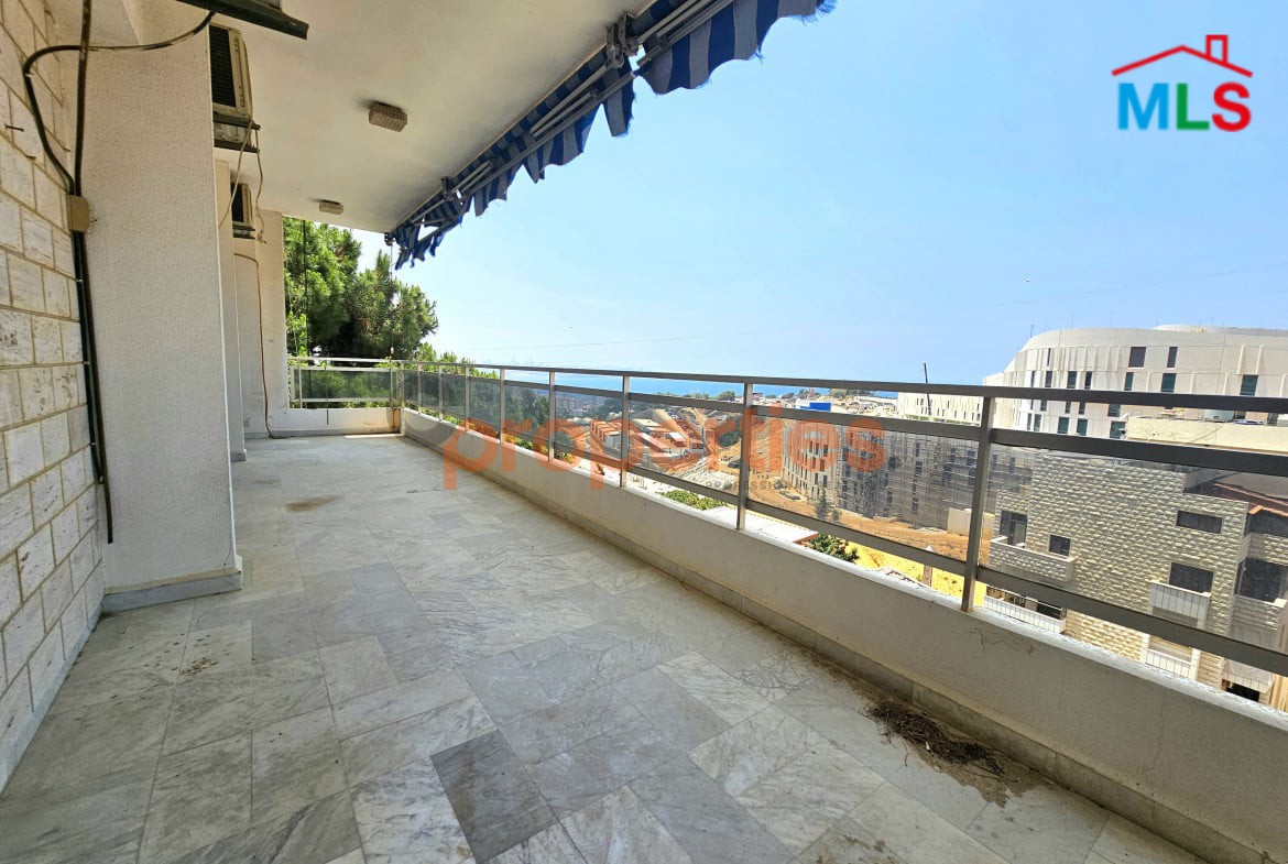 Apartment For Rent In Awkar - CPRD102