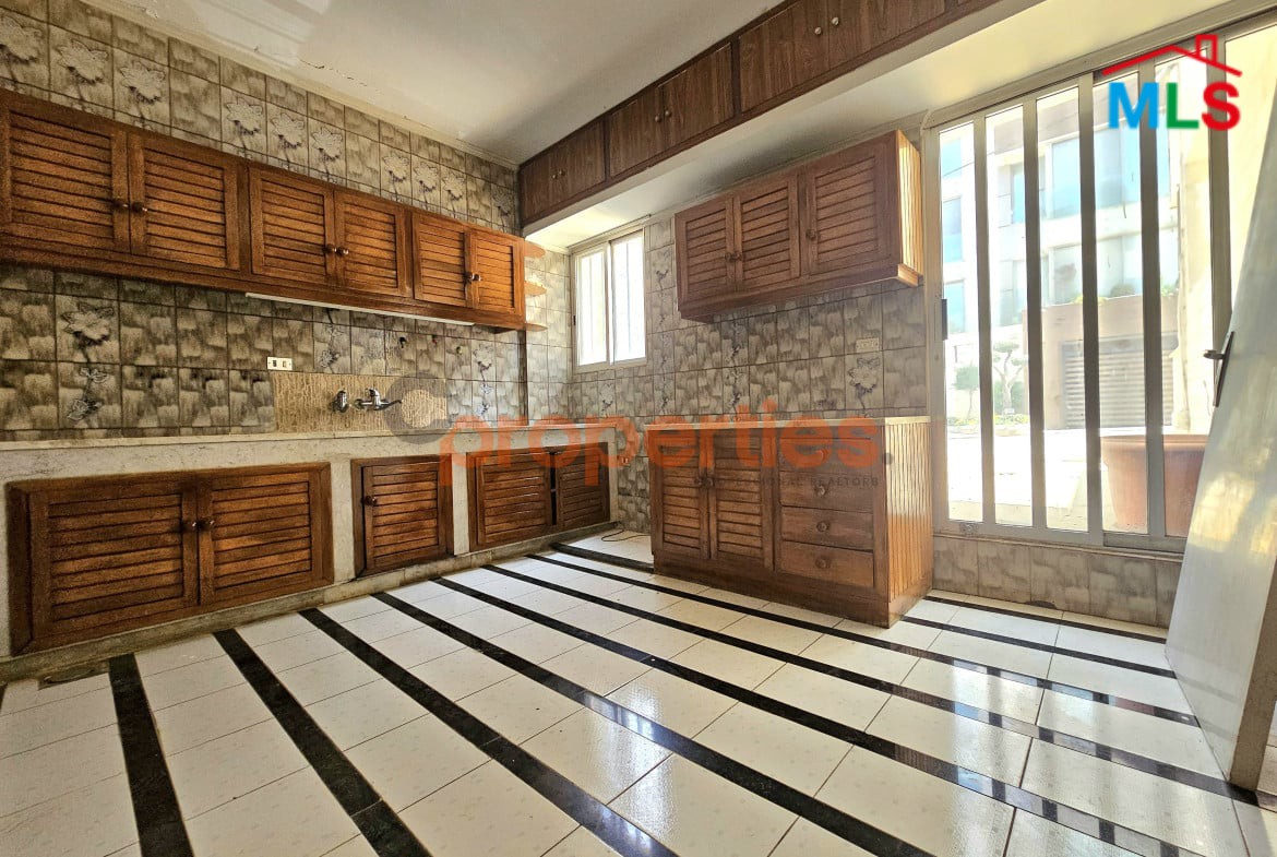 Apartment For Rent In Awkar - CPRD102