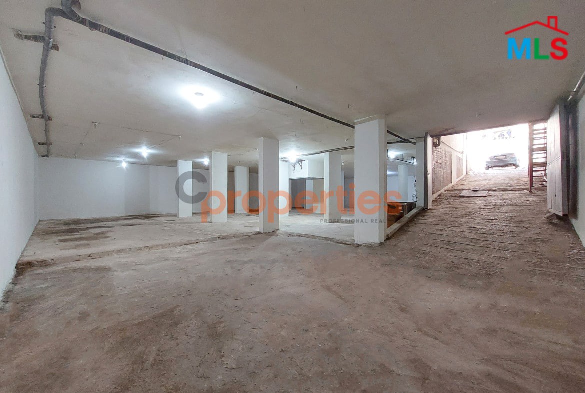 Warehouse for Rent in Baouchrieh CPSM301