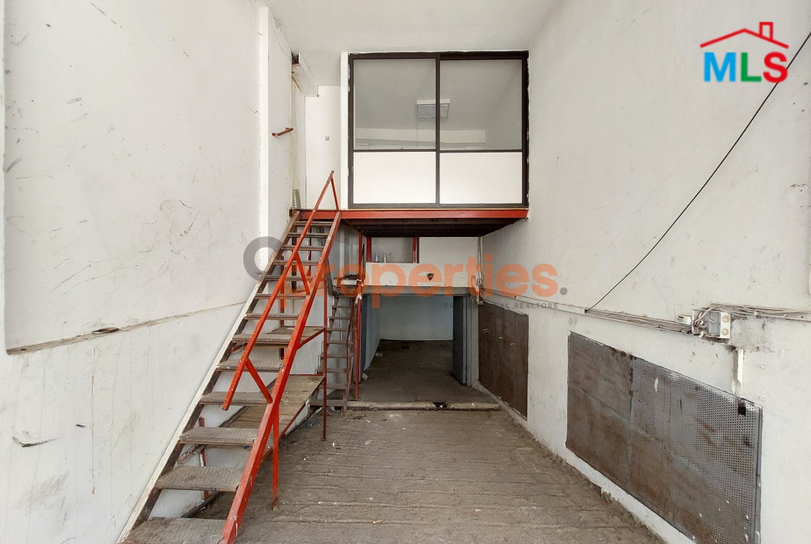 Warehouse for Rent in Baouchrieh CPSM301