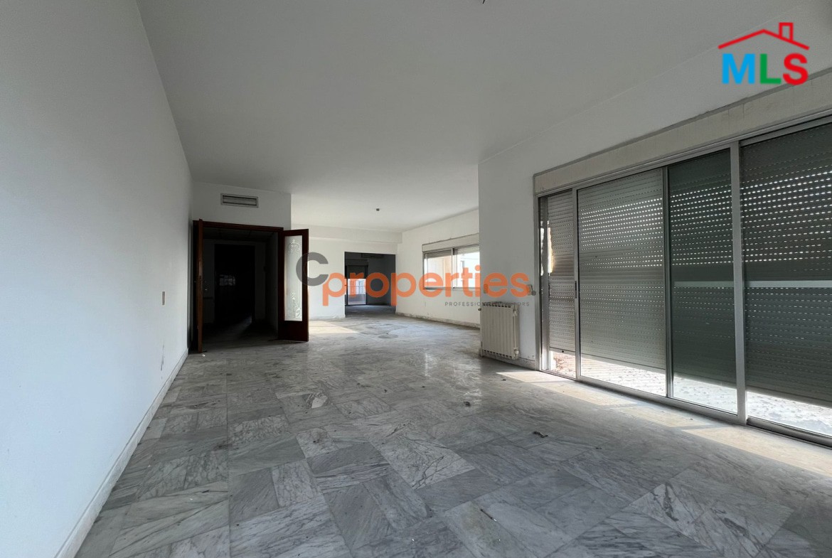 Apartment for rent in Achrafieh CPBMK25