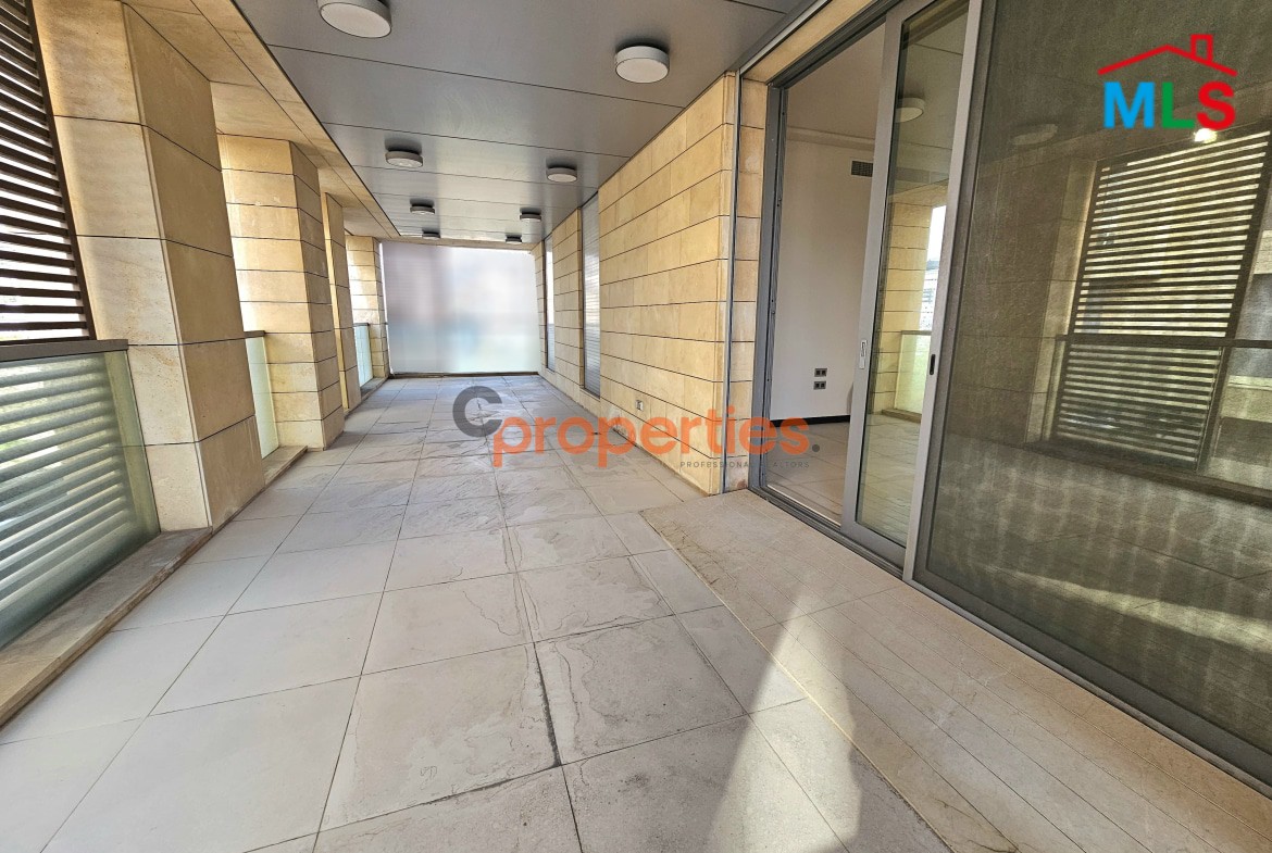 Luxurious Apartment For Rent in Waterfront Dbayeh - CPRD59