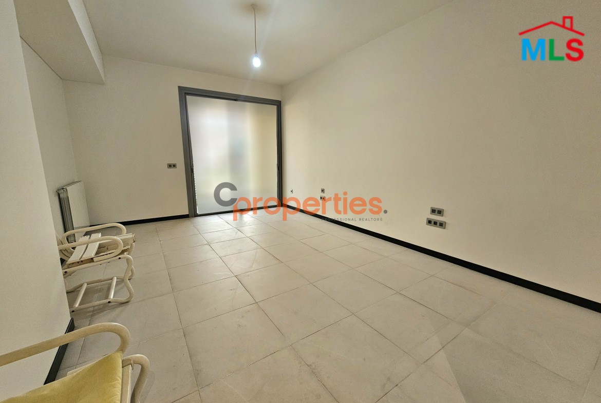 Luxurious Apartment For Rent in Waterfront Dbayeh - CPRD59
