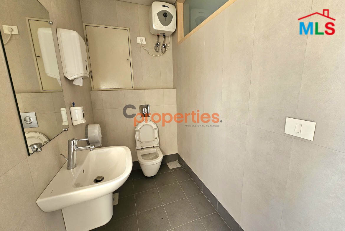 Office For Rent in Dbayeh [Prime Location] CPRD68