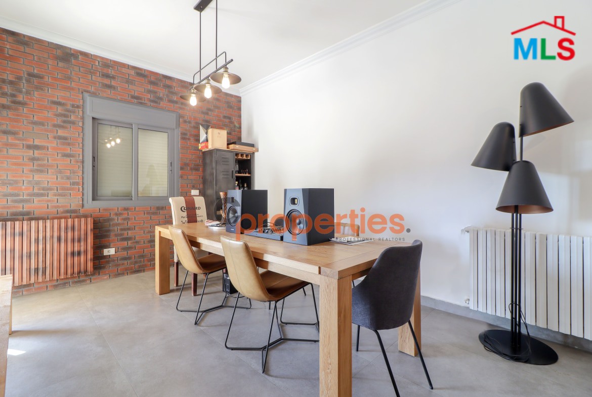 Apartment For Rent in Mtayleb - CPCF96