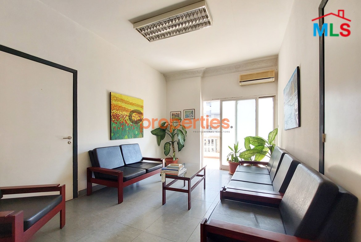 Office for rent in Zalka - Polyclinic Prime Location CPFY284 - مكتب للإيجار في منطقة الزلقا