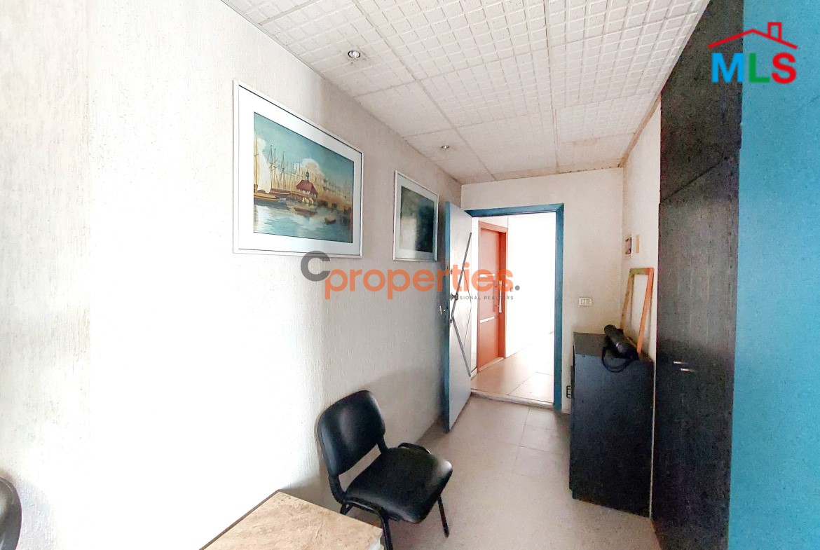 Office for rent in Zalka CPSM89