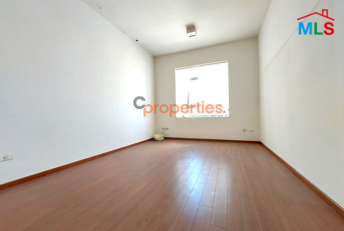 Office for rent in Jal el Dib CPSM90