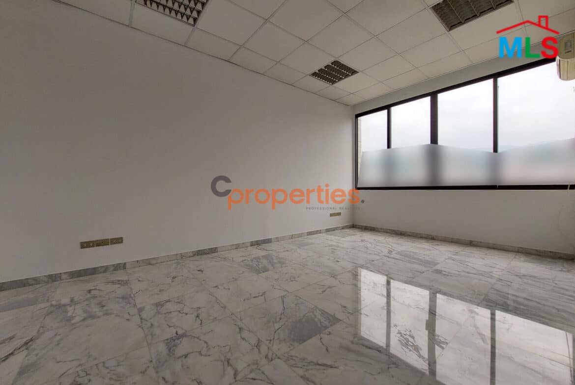Prime Office for rent in Zalka CPSM62