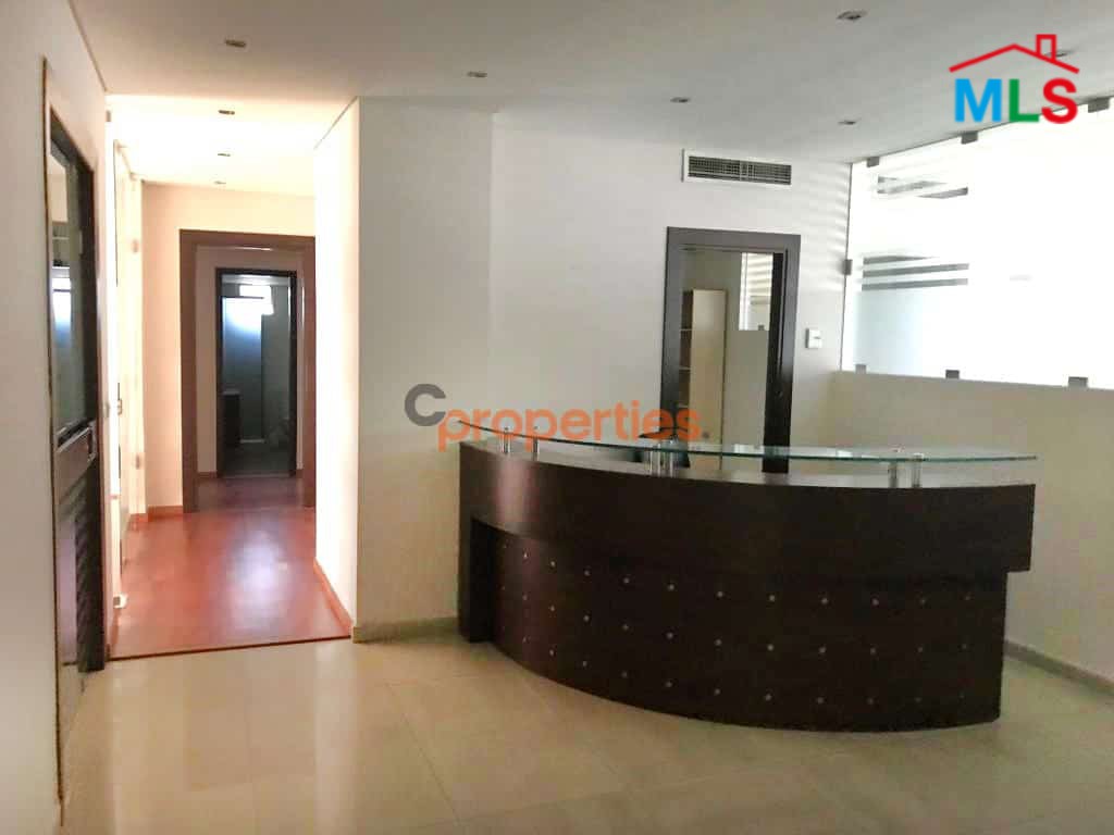 Office for rent in Zalka CPSM19