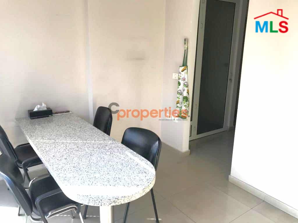 Office for rent in Zalka CPSM19