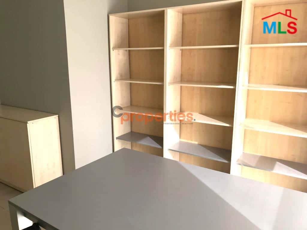 Office for rent in Zalka CPSM19
