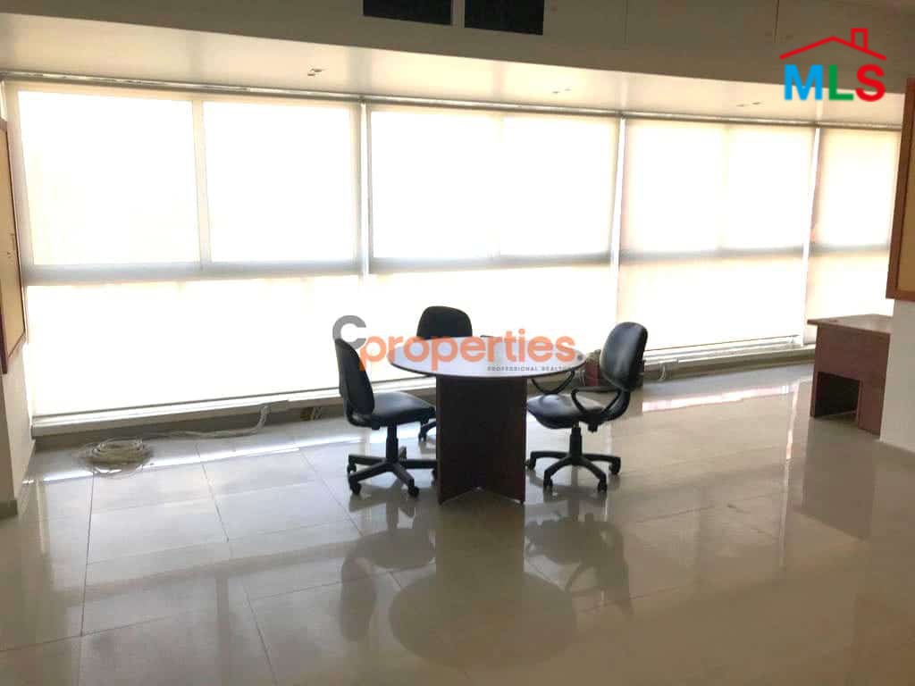 Office for rent in Zalka CPSM19