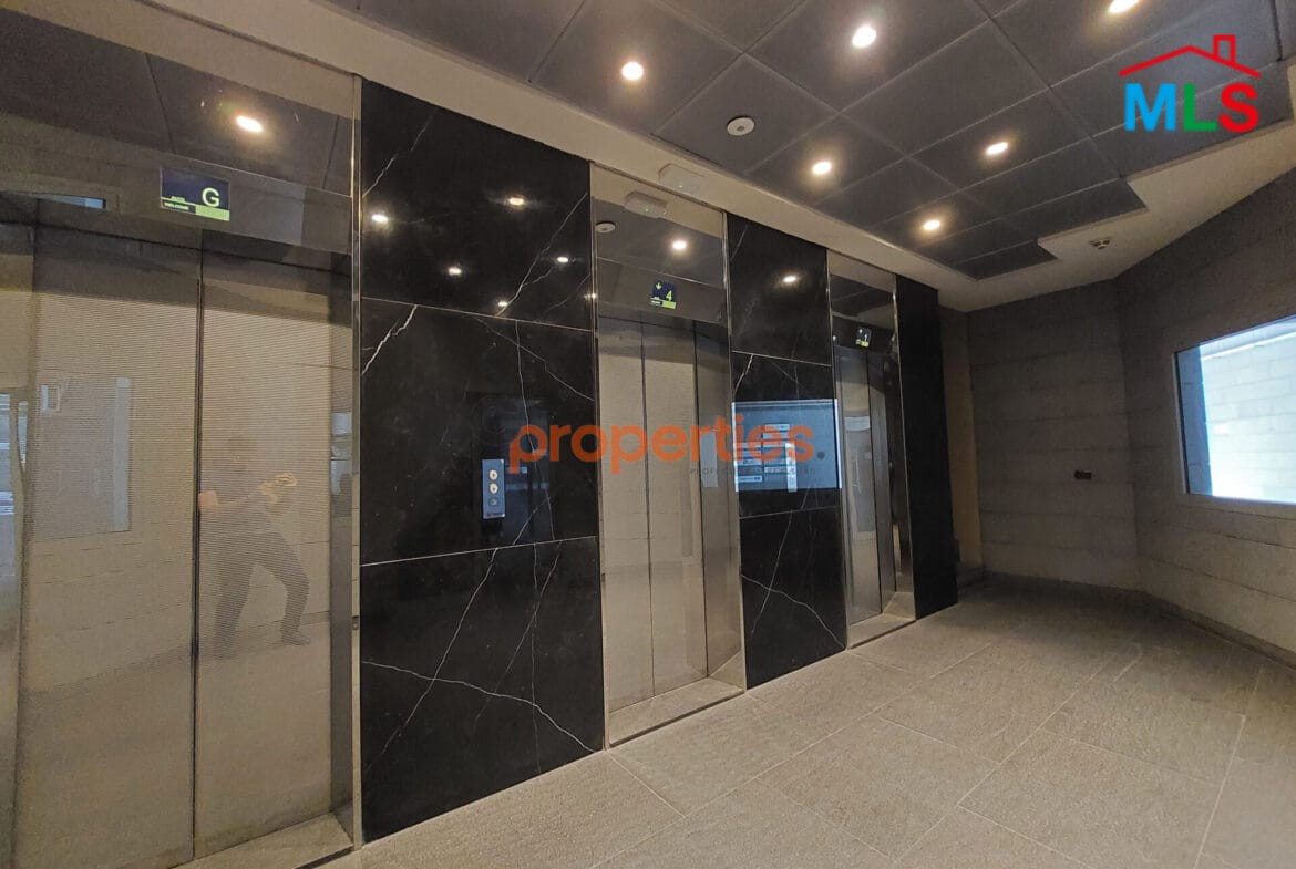 Office for rent in jal el dib CPSM44
