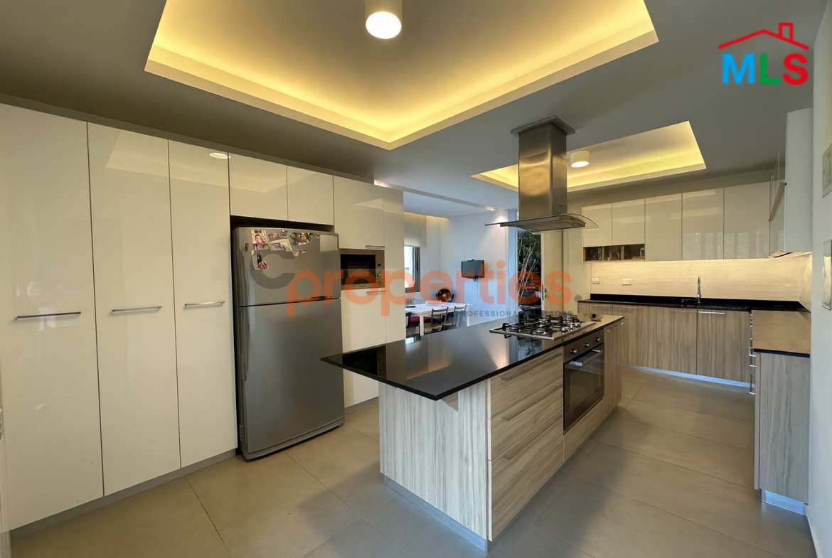 Duplex For Sale in Rabweh دوبلكس للبيع في الربوه CPCF287