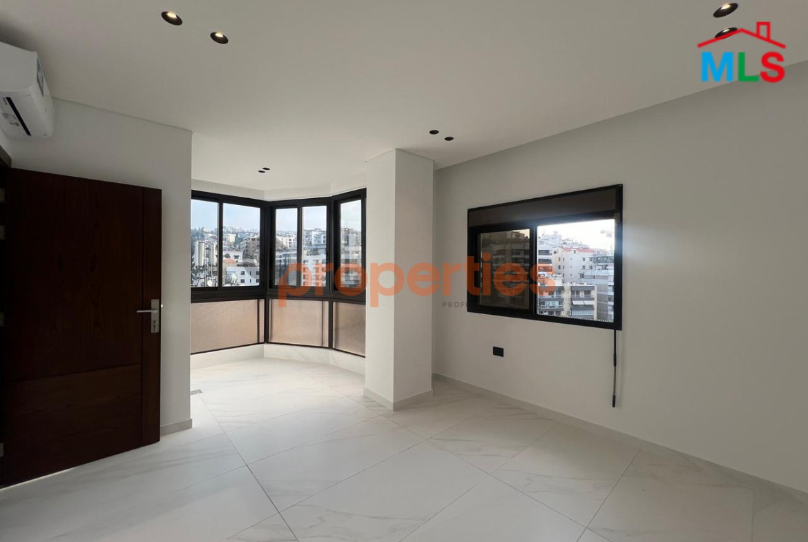 Luxury Apartment for Sale in Hazmieh – Prime Location with Mountain View and city view – CPMK159