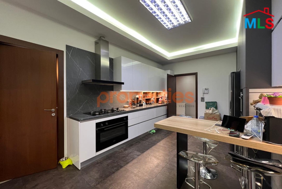 Luxury Apartment for Sale in Hazmieh – CPMK157