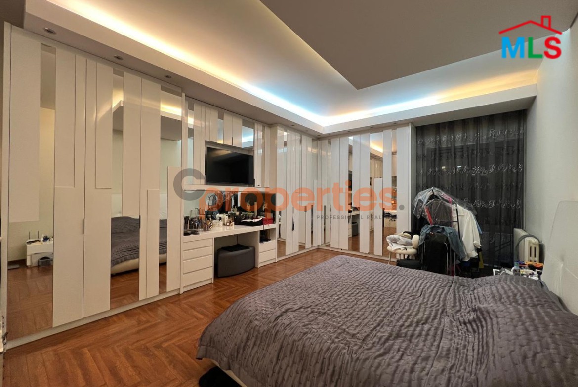 Luxury Apartment for Sale in Hazmieh – CPMK157