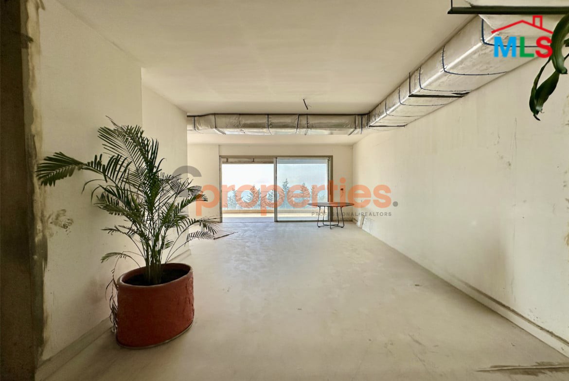 Apartment For Sale in Mtayleb with Terrace – CPCF271