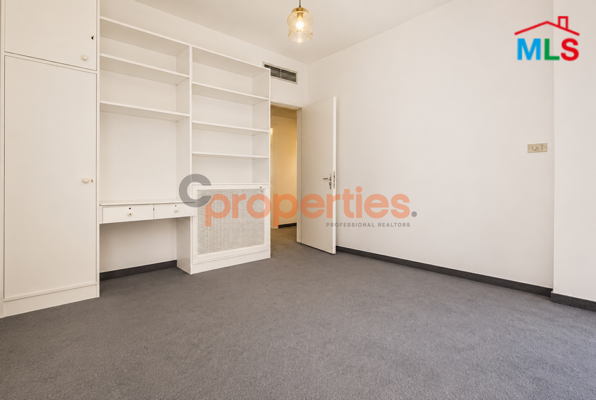 Apartment For Sale in Verdun CPBHN25 – شقة فخمة للبيع في فردان