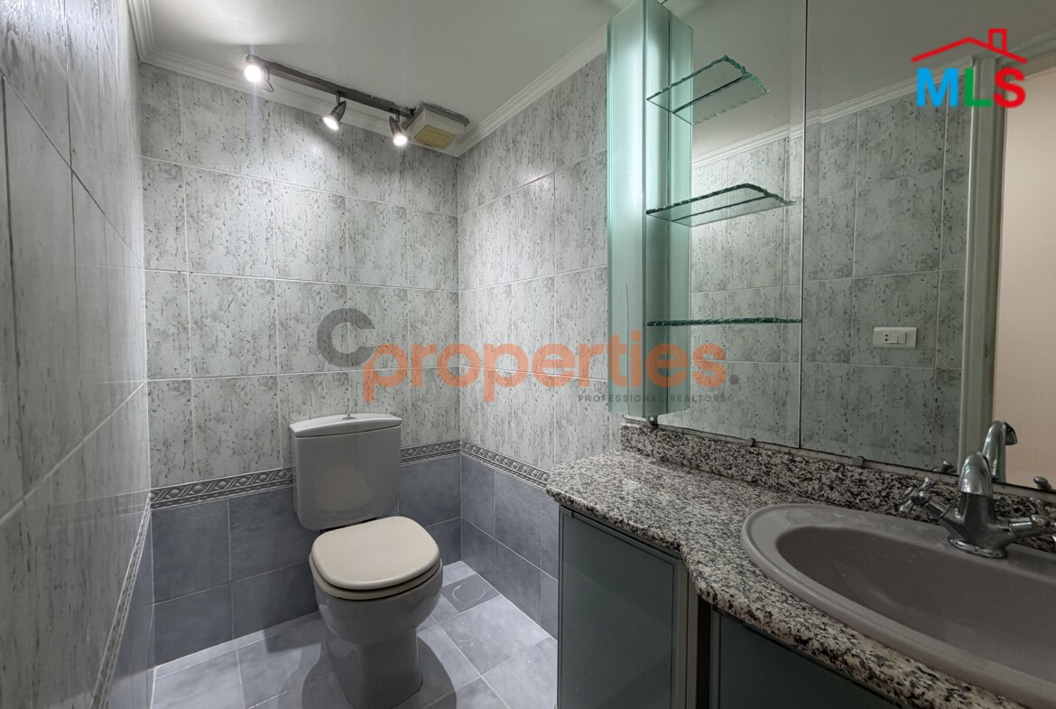 Apartment For Sale in Rabweh With Terrace ESKEN CPCF378 شقة للبيع في الربوه