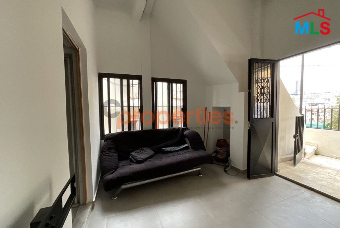 Semi-furnished Apartment For Sale In Achrafieh | Geitawi – CPBRC46