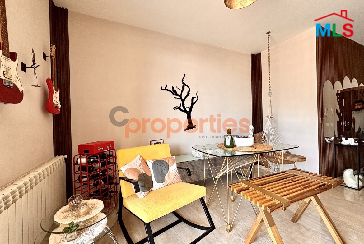 Apartment for Sale in Qennabet Broumana with Terrace & Pool – CPRA175 – قنابة برومانا