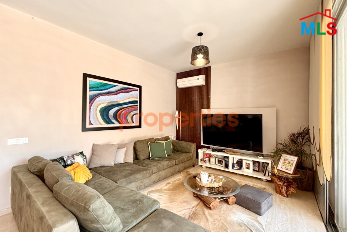 Apartment for Sale in Qennabet Broumana with Terrace & Pool – CPRA175 – قنابة برومانا