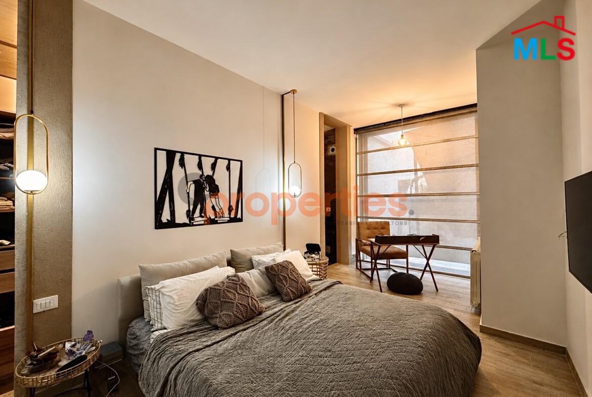 Apartment for Sale in Qennabet Broumana with Terrace & Pool – CPRA175 – قنابة برومانا