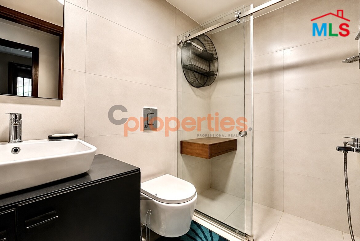 Apartment for Sale in Qennabet Broumana with Terrace & Pool – CPRA175 – قنابة برومانا