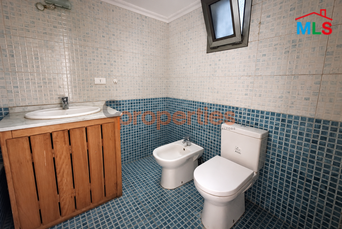 Apartment for Sale in Hazmieh CPMK226 شقة للبيع في الحازمية