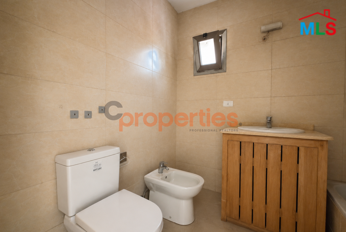 Apartment for Sale in Hazmieh CPMK226 شقة للبيع في الحازمية