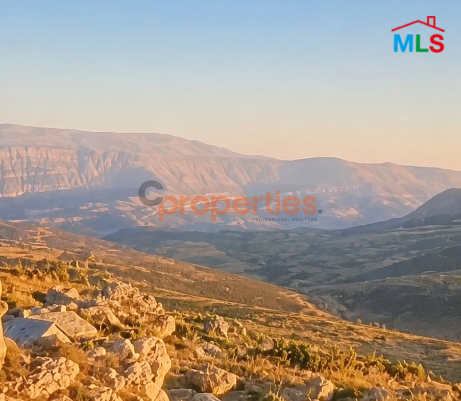 Land for sale in laklouk-ارض للبيع في اللقلوق-cpjgk135