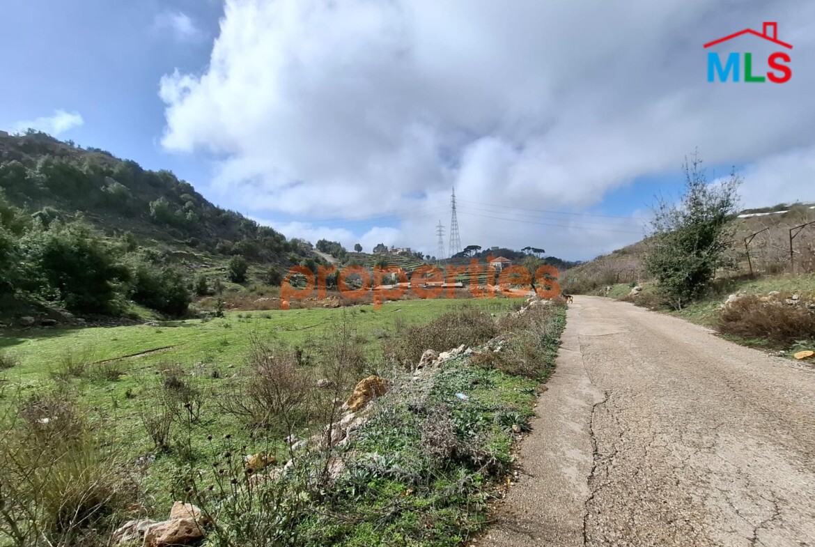 Land for sale in chahtoul Ш§Ш±Ш¶ Щ„Щ„ШЁЩЉШ№ ЩЃЩЉ ШґШ­ШЄЩ€Щ„ – CPKCC94