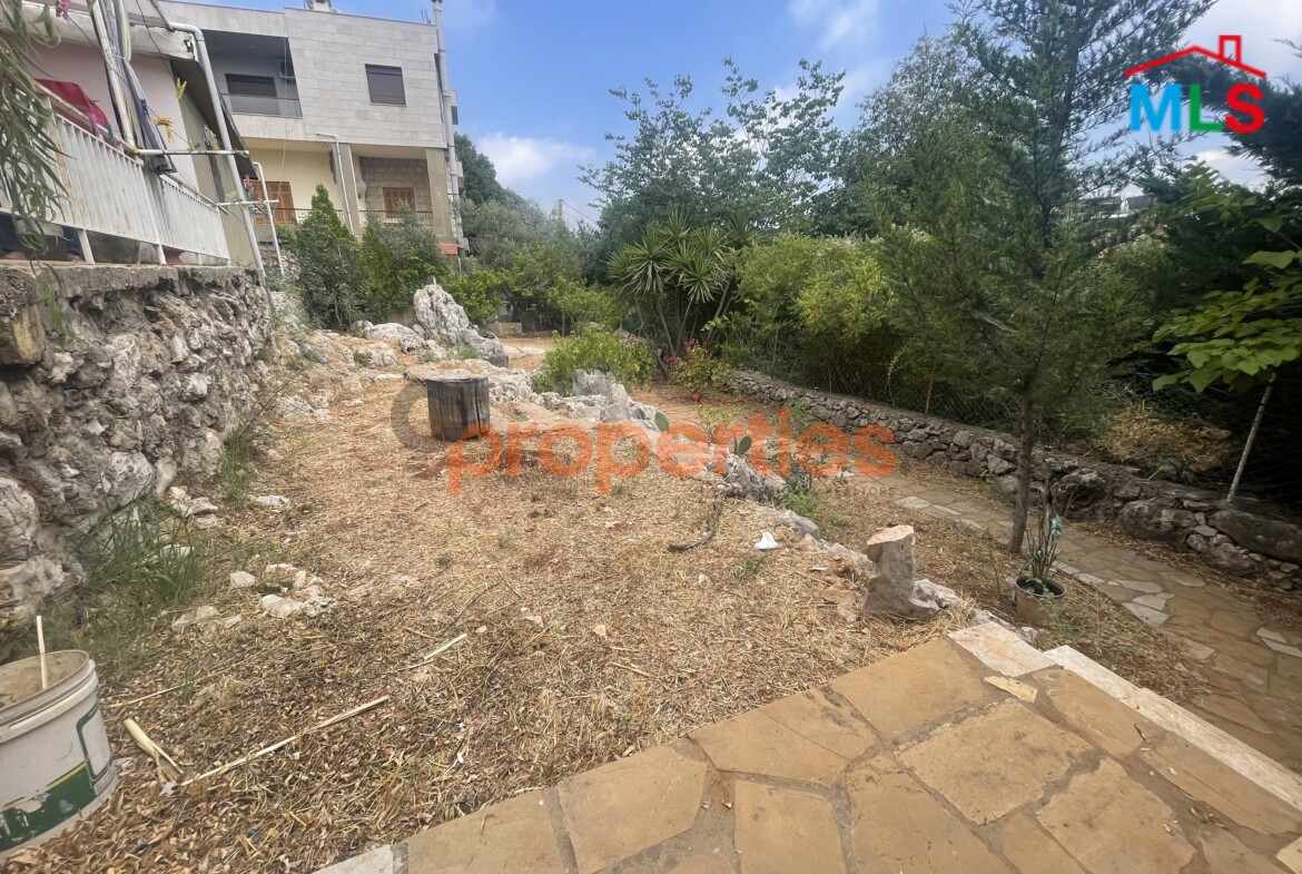 House with land for sale in Ajaltoun بيت مع ارض للبيع في عجلتون CPKNS11