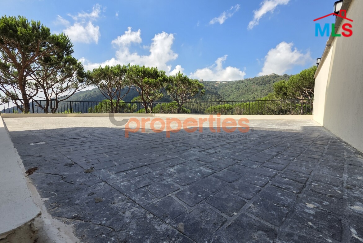 Apartment In Mar Chaaya For Sale – CPSK114