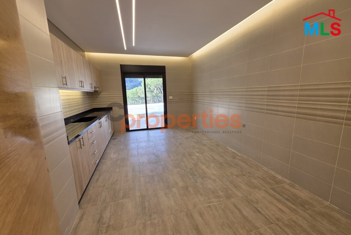 Apartment In Mar Chaaya For Sale – CPSK114