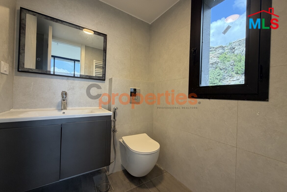Apartment For Sale in Feytroun ШґЩ‚Ш© Щ„Щ„ШЁЩЉШ№ ЩЃЩЉ ЩЃЩЉШ·Ш±Щ€Щ† CPKMF113