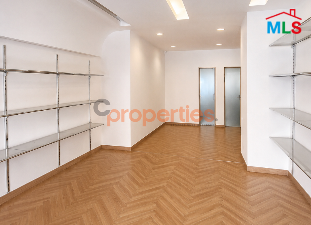 Shop For Sale in Hazmieh – محل للبيع في الحازمية – CPCH64