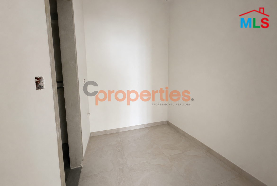 Apartment For Sale In Sahel Alma – شقة للبيع في ساحل علما CPKKK29
