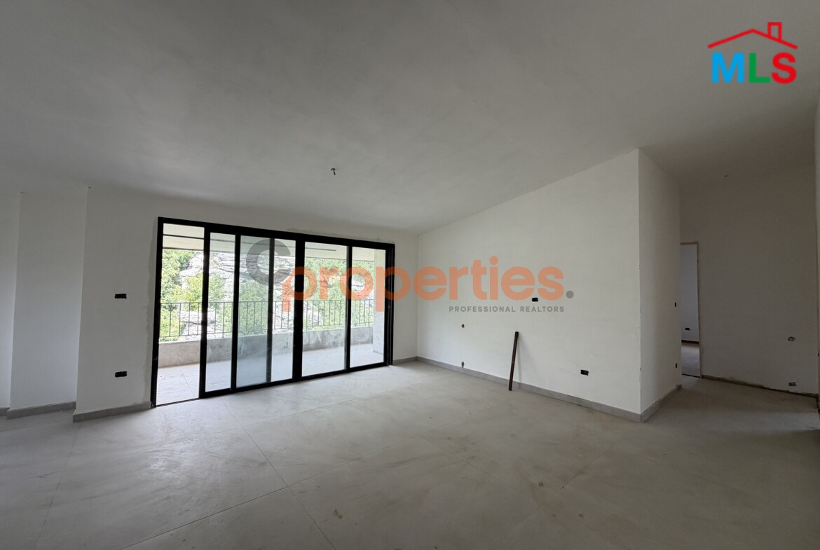 Apartment For Sale in Feitroun شقة للبيع في فيطرون CPKMF114
