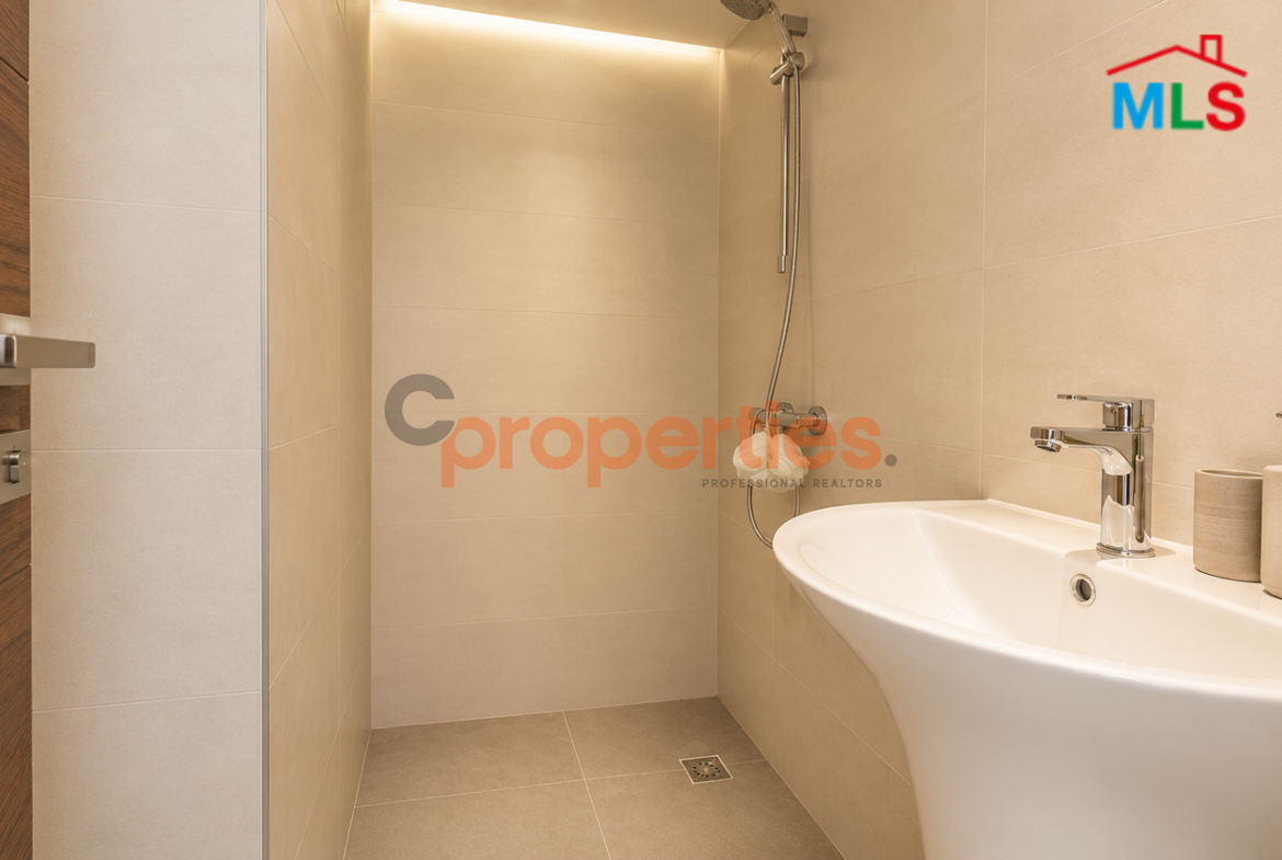 Apartment For Sale in Verdun CPBHN19 – شقة فخمة للبيع في فردان