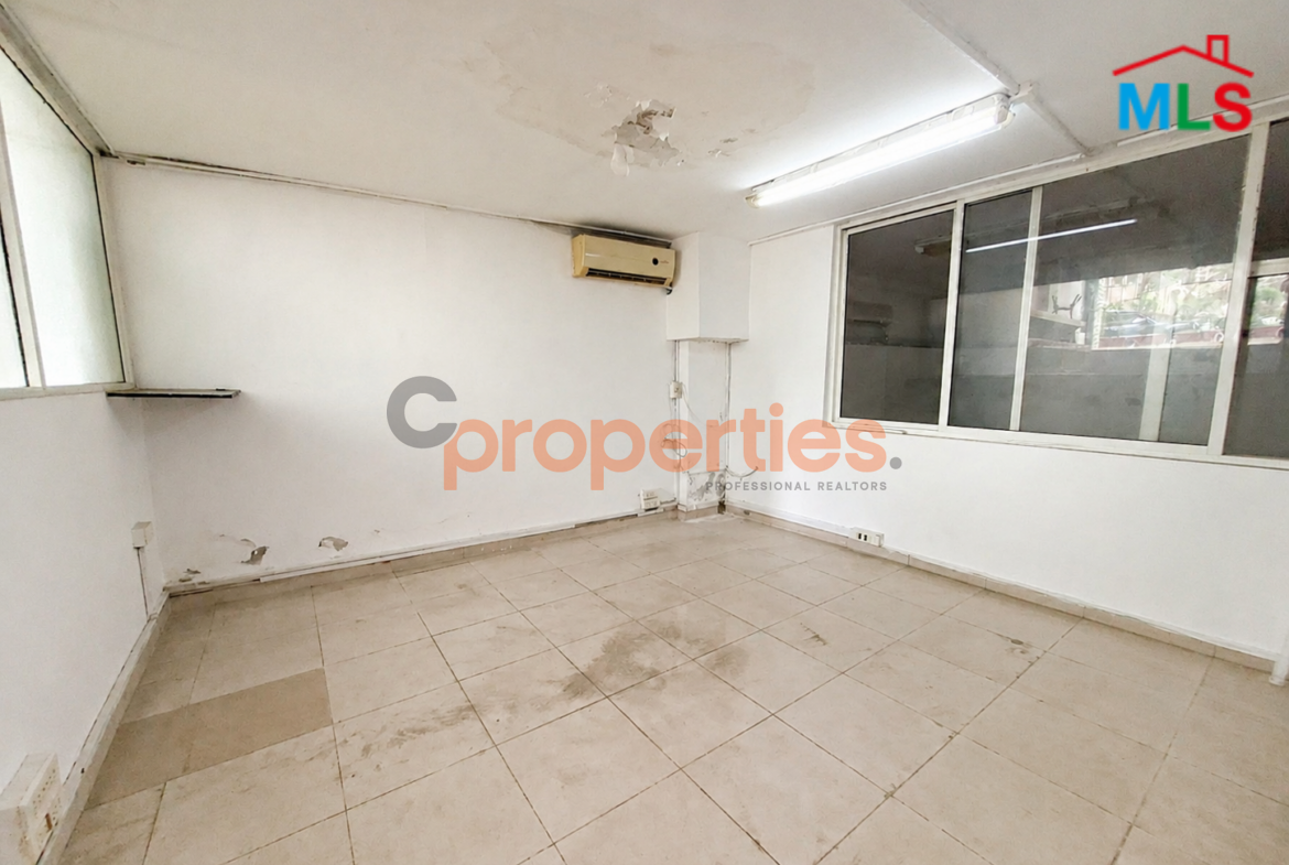Warehouse for sale in Achrafieh CPBPK65