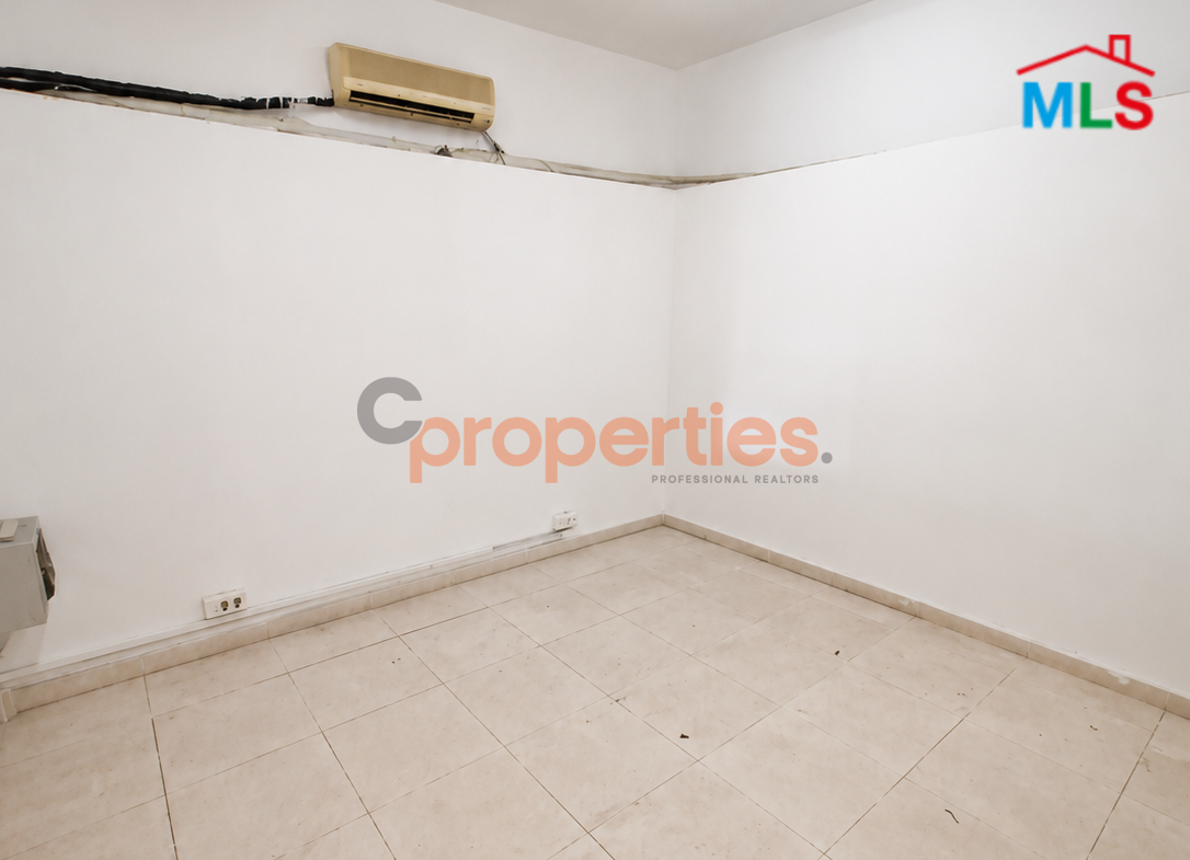 Warehouse for sale in Achrafieh CPBPK65